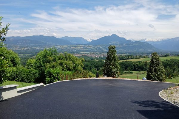 e9c55471-255c-4cc3-9960-f6e9d5a6f4ff